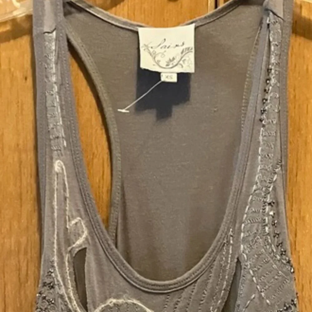 Tunic - Picture 3 of 6